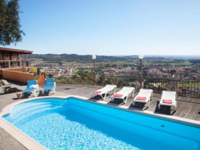  Holiday Home Mas Ambros  Калонже